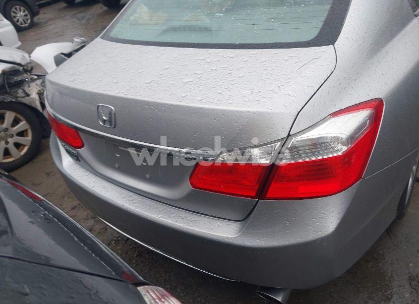 Photo 15 of 2015 Honda Accord EX (VIN 1HGCR2F74FA030299)