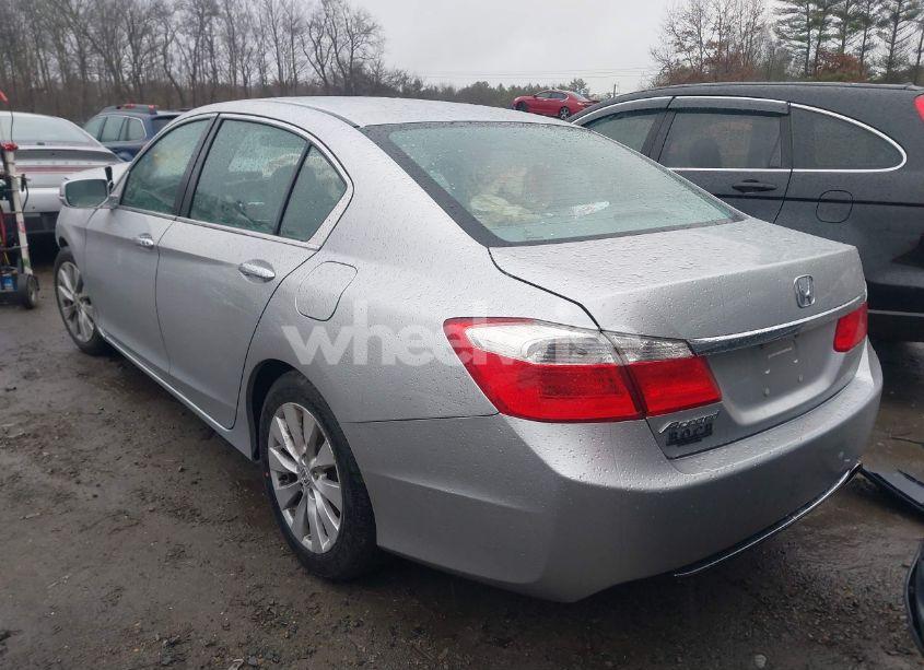 Photo 3 of 2015 Honda Accord EX (VIN 1HGCR2F74FA030299)