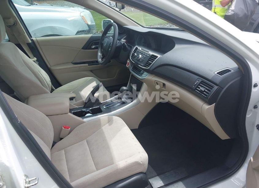 Photo 5 of 2015 Honda Accord EX (VIN 1HGCR2F74FA054750)