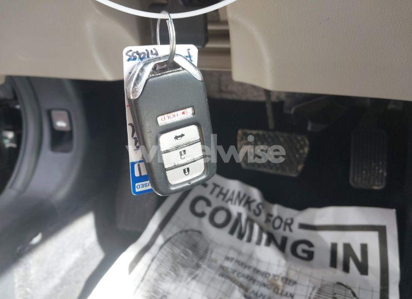 Photo 11 of 2015 Honda Accord EX (VIN 1HGCR2F74FA084136)