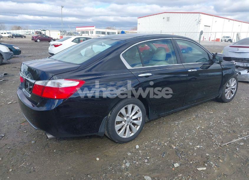 Photo 4 of 2015 Honda Accord EX (VIN 1HGCR2F74FA084136)