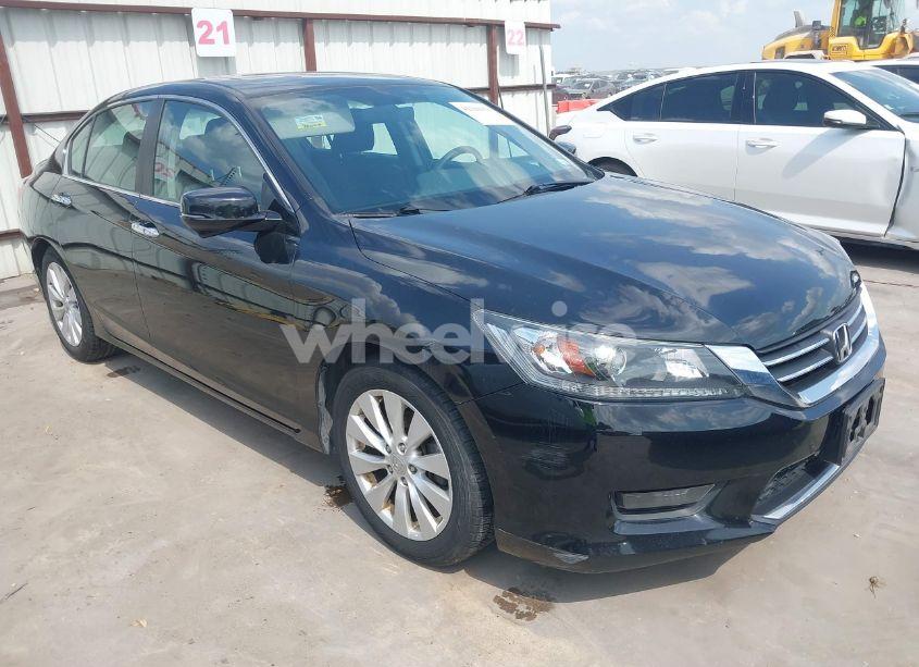 2015 Honda Accord EX (VIN 1HGCR2F74FA178212) main photo
