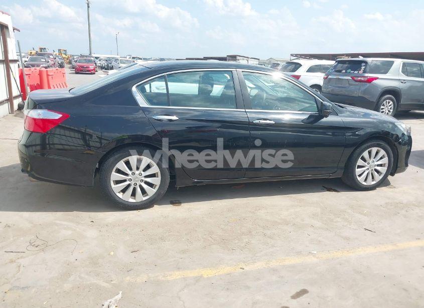 Photo 13 of 2015 Honda Accord EX (VIN 1HGCR2F74FA178212)