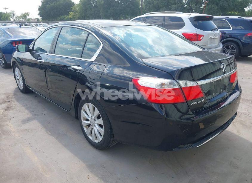 Photo 3 of 2015 Honda Accord EX (VIN 1HGCR2F74FA178212)