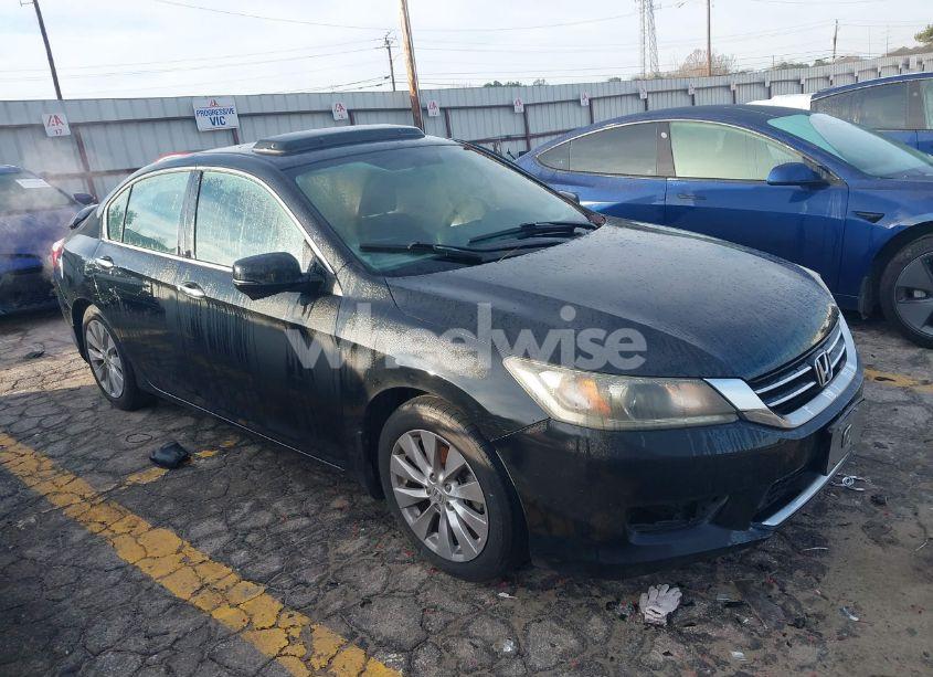 2015 Honda Accord EX (VIN 1HGCR2F74FA213850) main photo