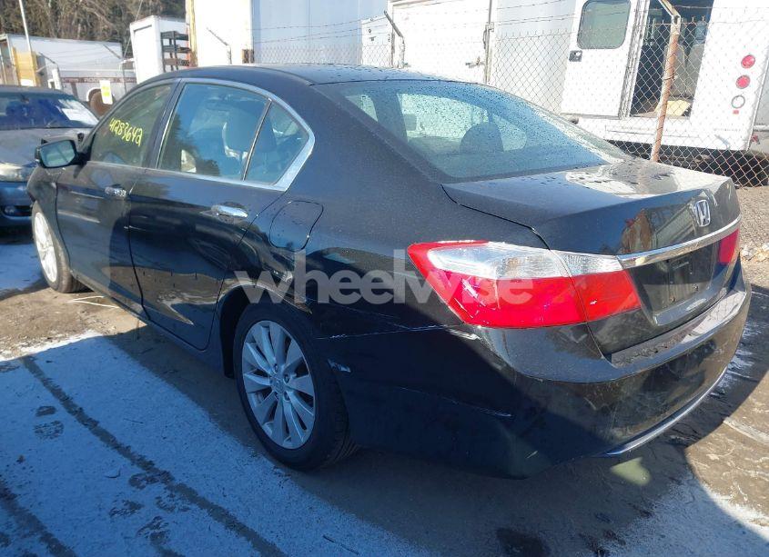 Photo 3 of 2015 Honda Accord EX (VIN 1HGCR2F74FA219213)