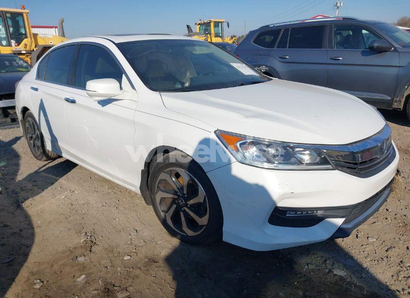 2016 Honda Accord EX (VIN 1HGCR2F74GA154932) main photo