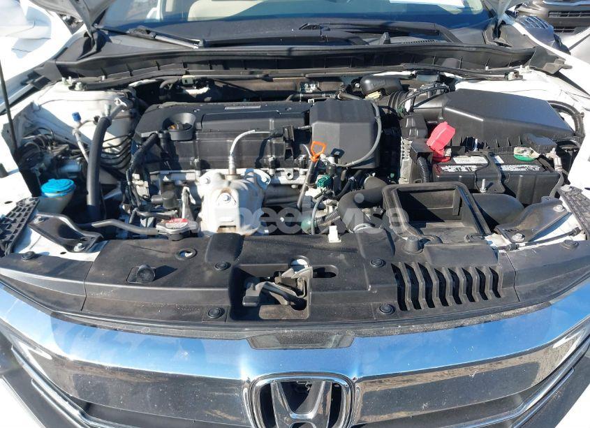 Photo 10 of 2016 Honda Accord EX (VIN 1HGCR2F74GA154932)