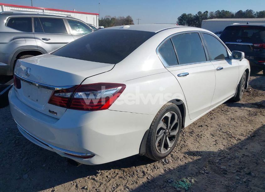 Photo 4 of 2016 Honda Accord EX (VIN 1HGCR2F74GA154932)