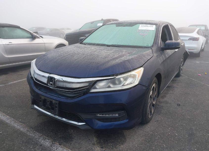 Photo 2 of 2017 Honda Accord EX (VIN 1HGCR2F74HA012081)