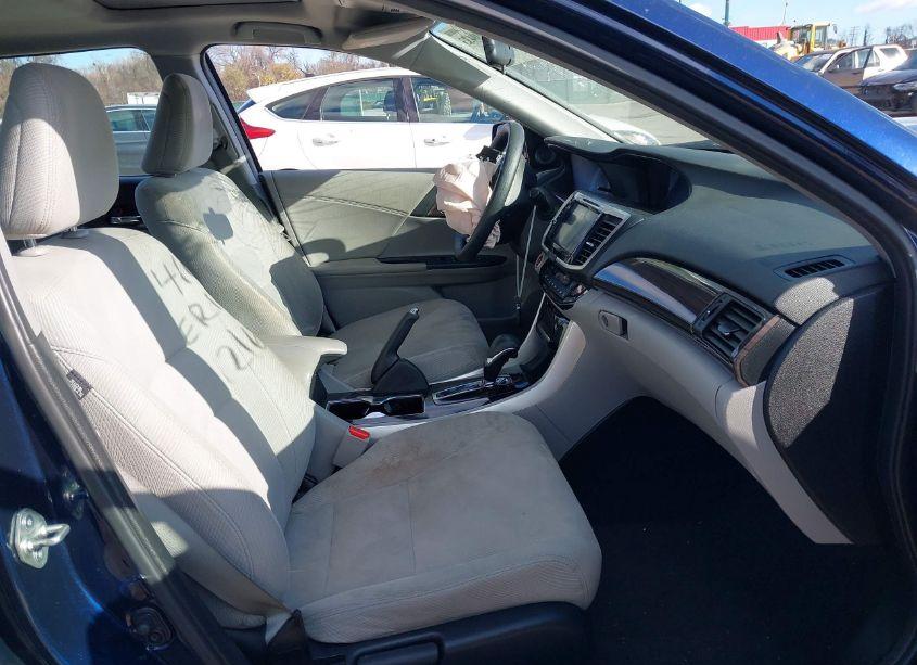 Photo 5 of 2017 Honda Accord EX (VIN 1HGCR2F74HA072944)