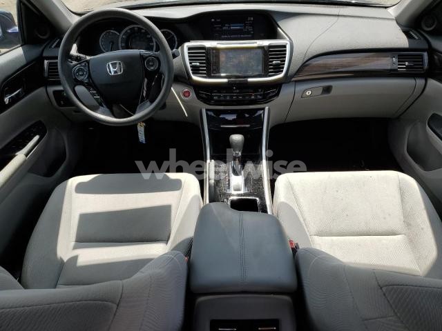 Photo 12 of 2017 HONDA ACCORD EX N/A (VIN 1HGCR2F74HA110799)