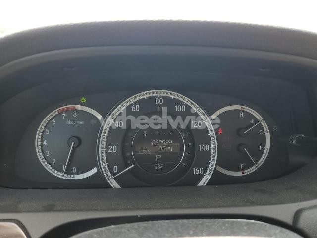 Photo 4 of 2017 HONDA ACCORD EX N/A (VIN 1HGCR2F74HA110799)