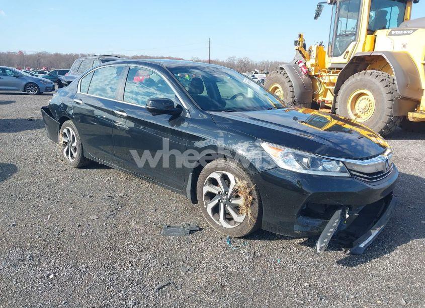 2017 Honda Accord EX (VIN 1HGCR2F74HA152180) main photo
