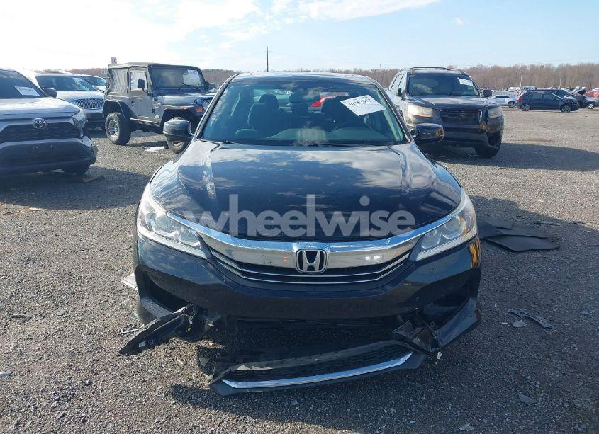 Photo 12 of 2017 Honda Accord EX (VIN 1HGCR2F74HA152180)