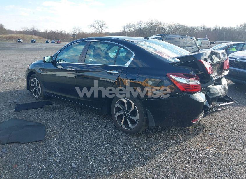 Photo 3 of 2017 Honda Accord EX (VIN 1HGCR2F74HA152180)