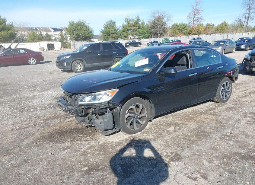 Photo 2 of 2017 Honda Accord EX (VIN 1HGCR2F74HA237326)