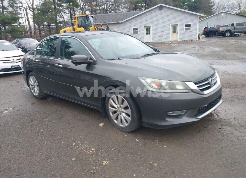 2013 Honda Accord EX (VIN 1HGCR2F75DA039879) main photo