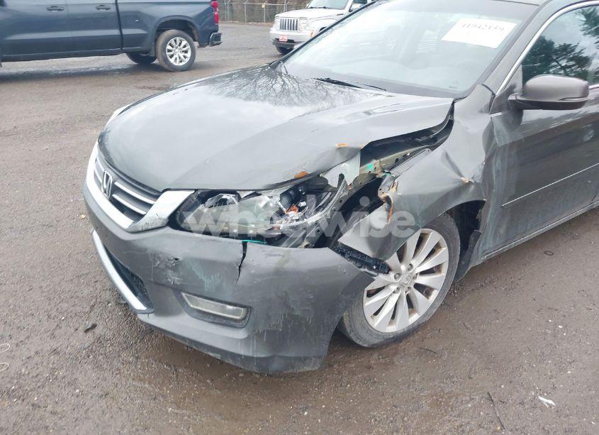 Photo 6 of 2013 Honda Accord EX (VIN 1HGCR2F75DA039879)