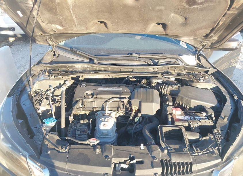 Photo 10 of 2013 Honda Accord EX (VIN 1HGCR2F75DA084434)