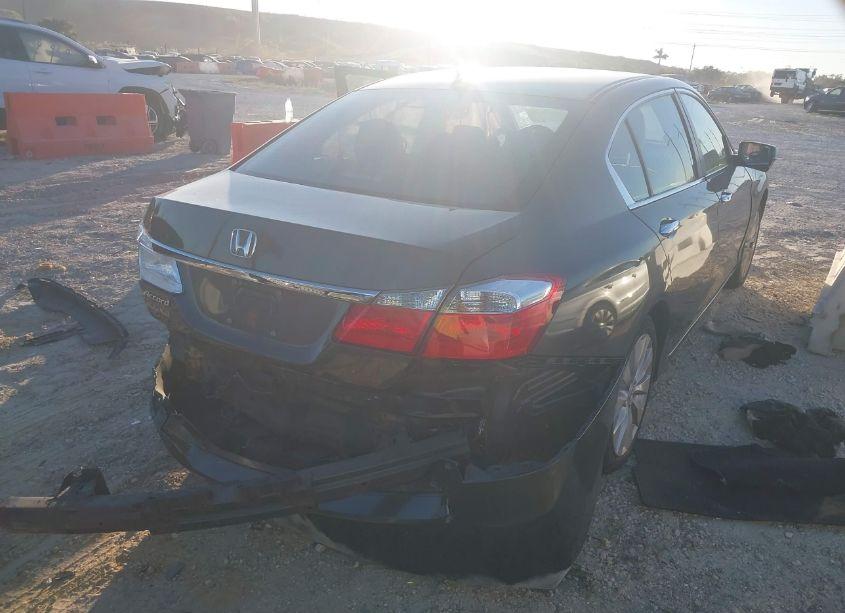 Photo 4 of 2013 Honda Accord EX (VIN 1HGCR2F75DA084434)