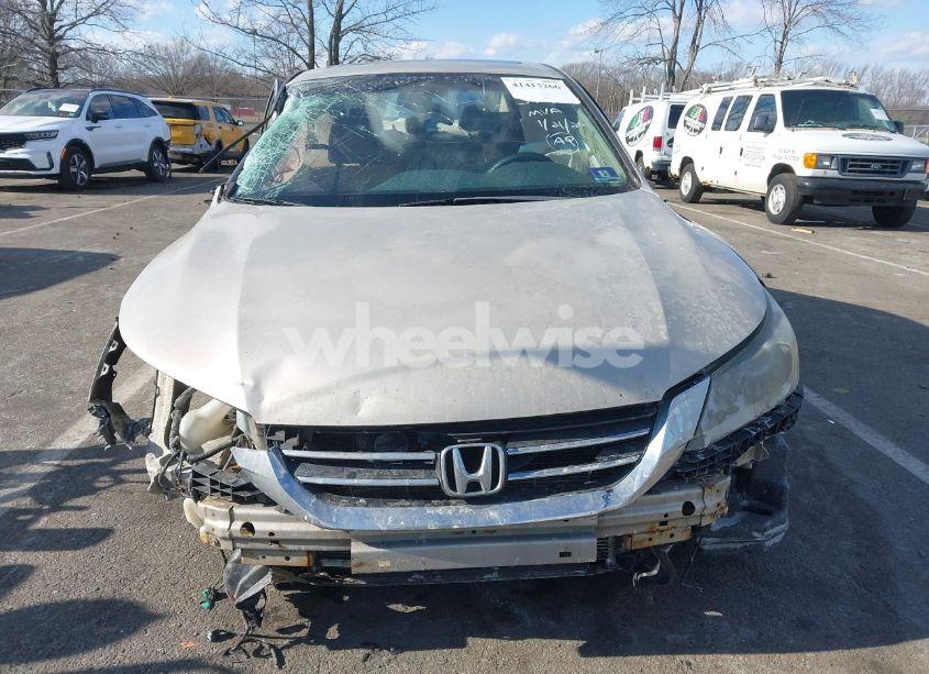Photo 11 of 2013 Honda Accord EX (VIN 1HGCR2F75DA106867)