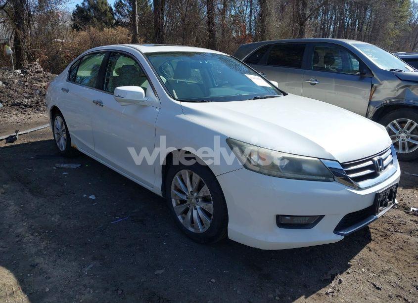 2014 Honda Accord EX (VIN 1HGCR2F75EA024185) main photo