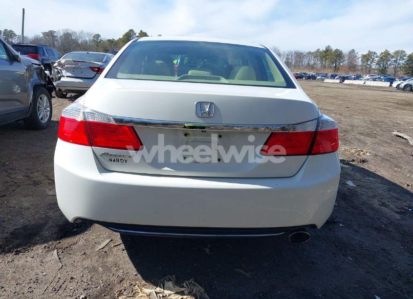 Photo 16 of 2014 Honda Accord EX (VIN 1HGCR2F75EA024185)