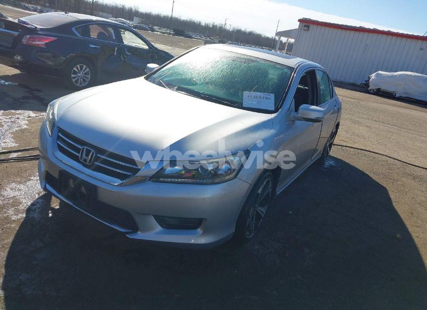 Photo 2 of 2014 Honda Accord EX (VIN 1HGCR2F75EA123637)