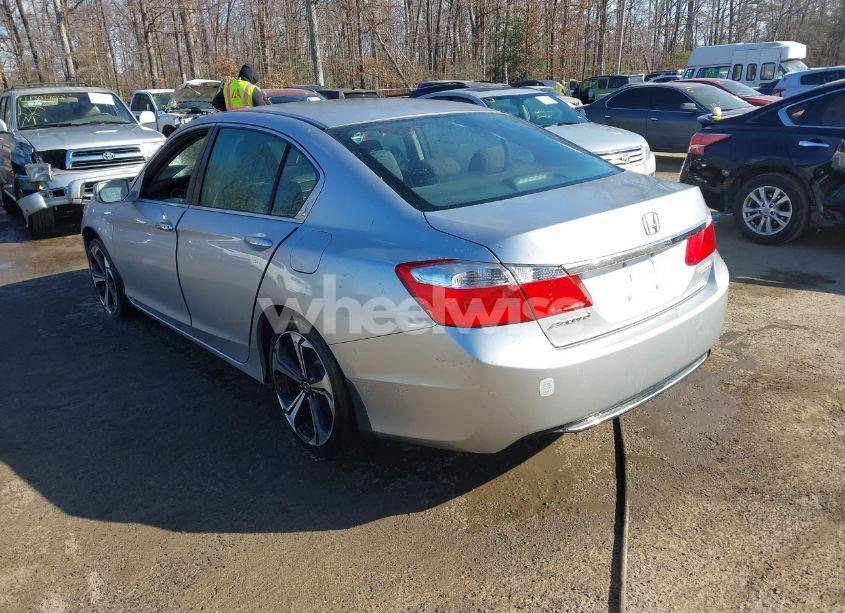 Photo 3 of 2014 Honda Accord EX (VIN 1HGCR2F75EA123637)