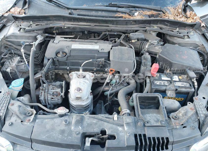 Photo 10 of 2014 Honda Accord EX (VIN 1HGCR2F75EA129969)