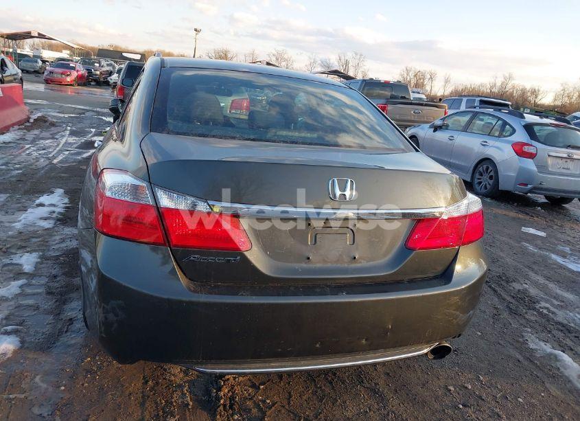 Photo 17 of 2014 Honda Accord EX (VIN 1HGCR2F75EA129969)