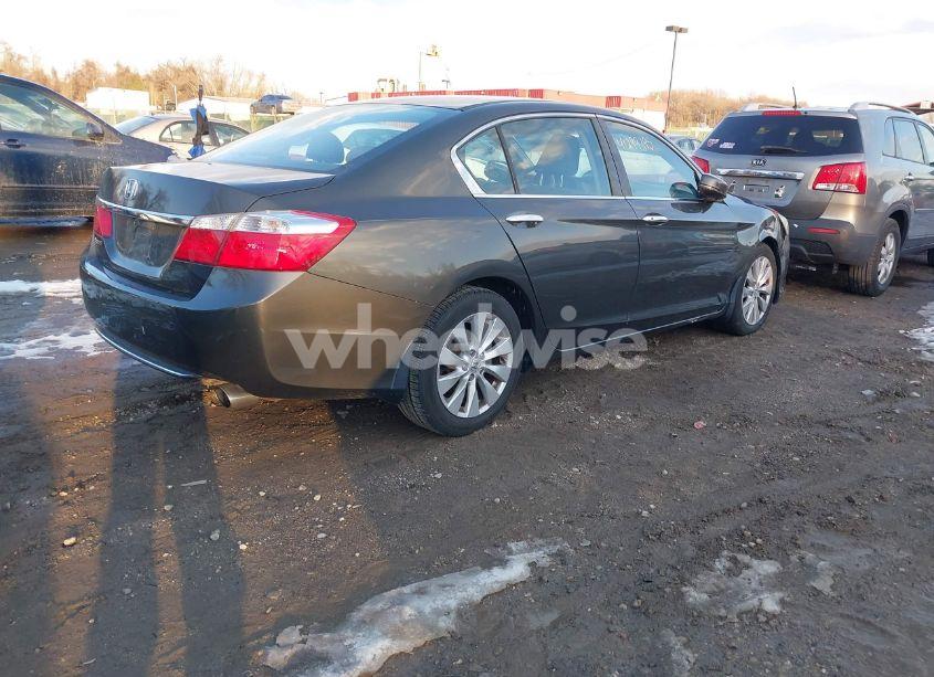 Photo 4 of 2014 Honda Accord EX (VIN 1HGCR2F75EA129969)