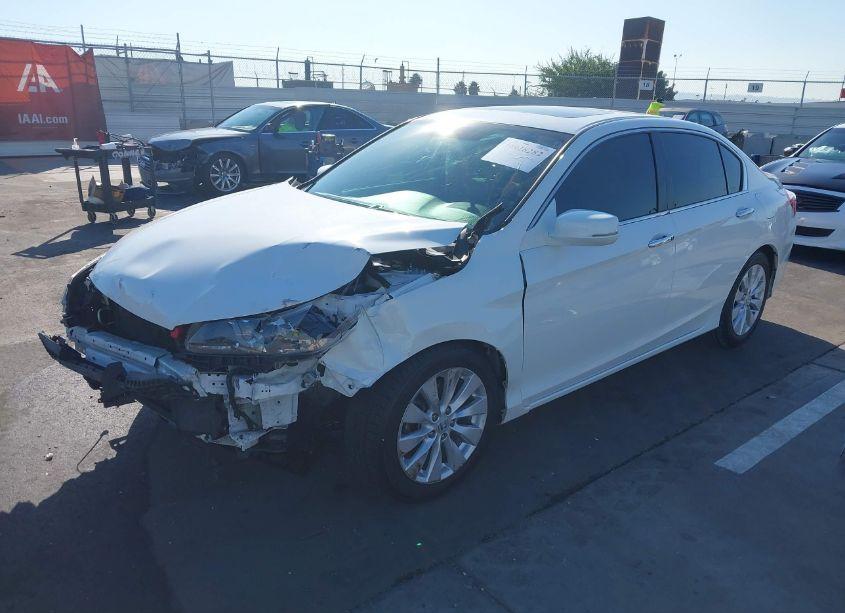 Photo 2 of 2014 Honda Accord EX (VIN 1HGCR2F75EA178797)