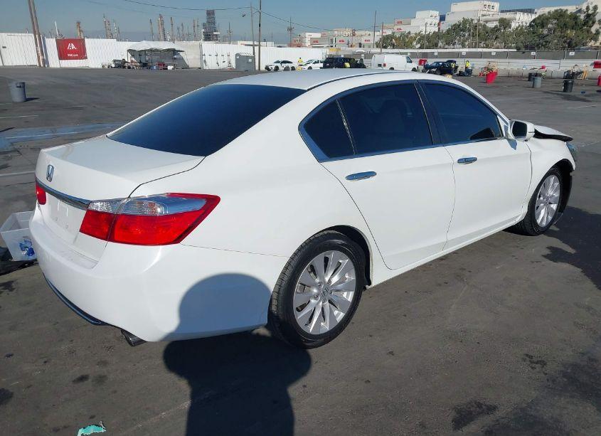Photo 4 of 2014 Honda Accord EX (VIN 1HGCR2F75EA178797)