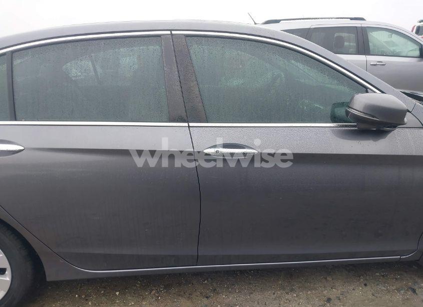 Photo 13 of 2014 Honda Accord EX (VIN 1HGCR2F75EA281265)