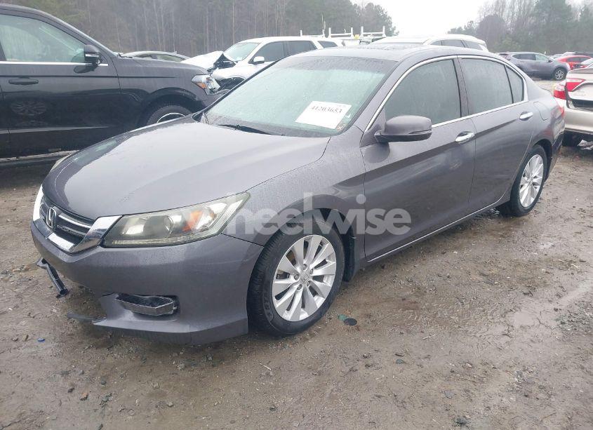 Photo 2 of 2014 Honda Accord EX (VIN 1HGCR2F75EA281265)