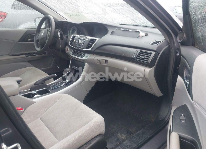 Photo 5 of 2014 Honda Accord EX (VIN 1HGCR2F75EA281265)