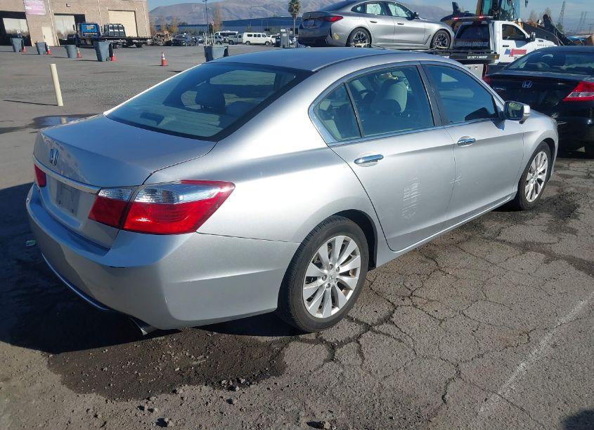 Photo 4 of 2014 Honda Accord EX (VIN 1HGCR2F75EA281783)