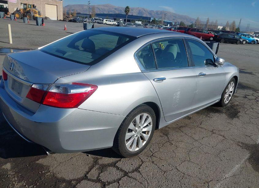 Photo 6 of 2014 Honda Accord EX (VIN 1HGCR2F75EA281783)