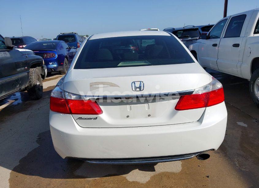 Photo 16 of 2014 Honda Accord EX (VIN 1HGCR2F75EA285316)