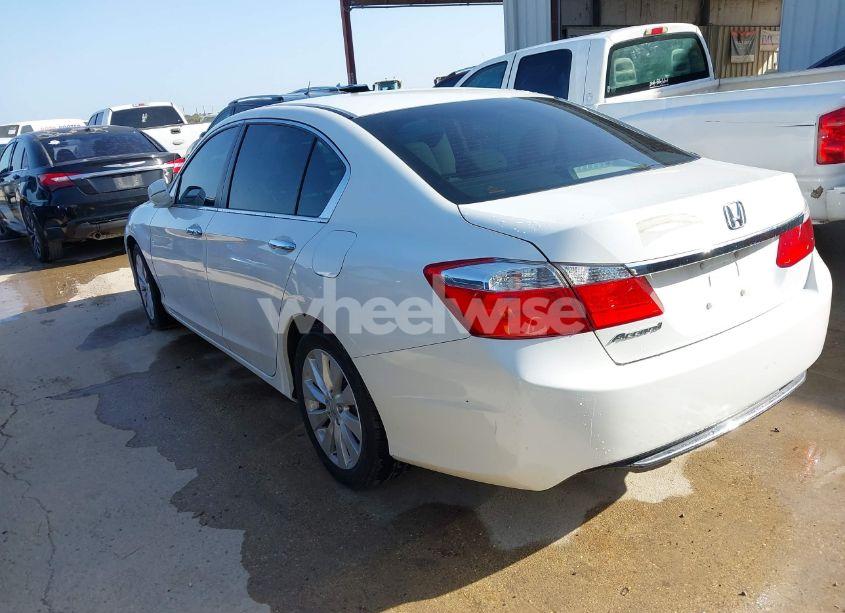 Photo 3 of 2014 Honda Accord EX (VIN 1HGCR2F75EA285316)
