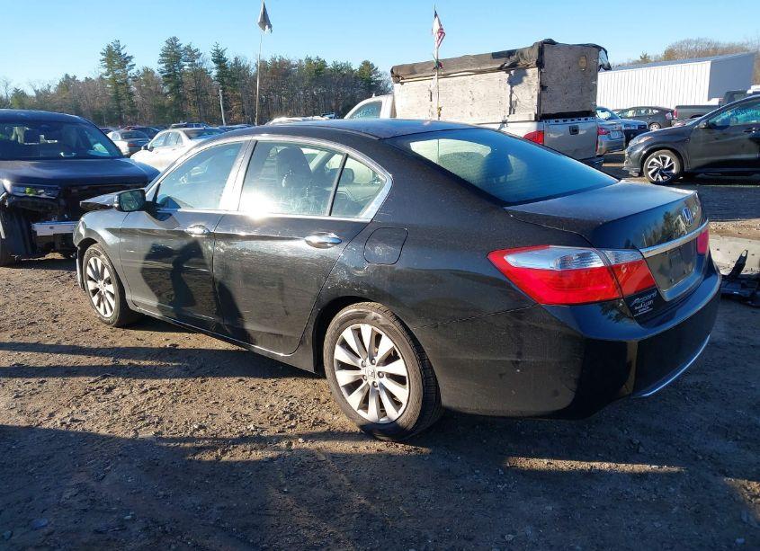 Photo 3 of 2015 Honda Accord EX (VIN 1HGCR2F75FA006738)