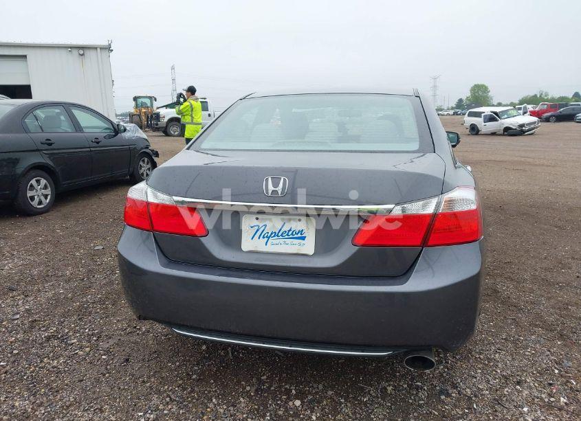 Photo 17 of 2015 Honda Accord EX (VIN 1HGCR2F75FA022227)