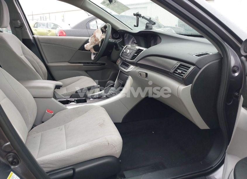 Photo 5 of 2015 Honda Accord EX (VIN 1HGCR2F75FA022227)
