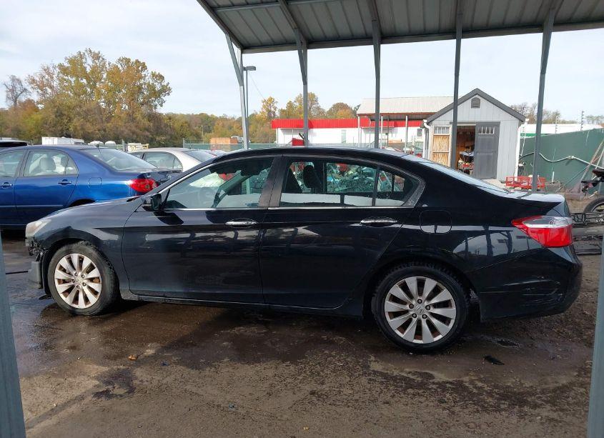 Photo 15 of 2015 Honda Accord EX (VIN 1HGCR2F75FA169938)