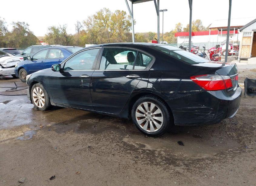 Photo 3 of 2015 Honda Accord EX (VIN 1HGCR2F75FA169938)
