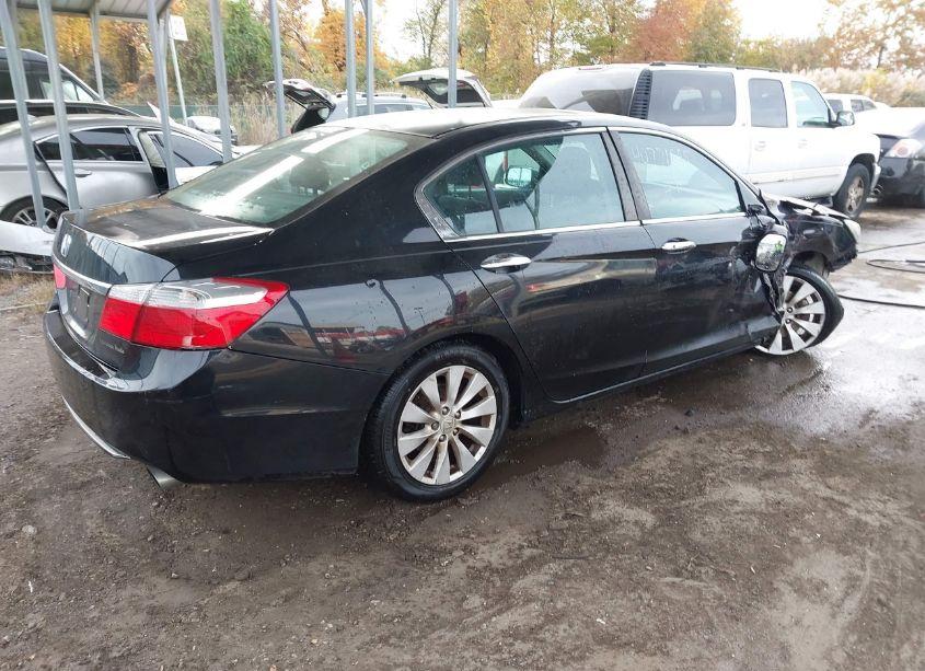 Photo 4 of 2015 Honda Accord EX (VIN 1HGCR2F75FA169938)
