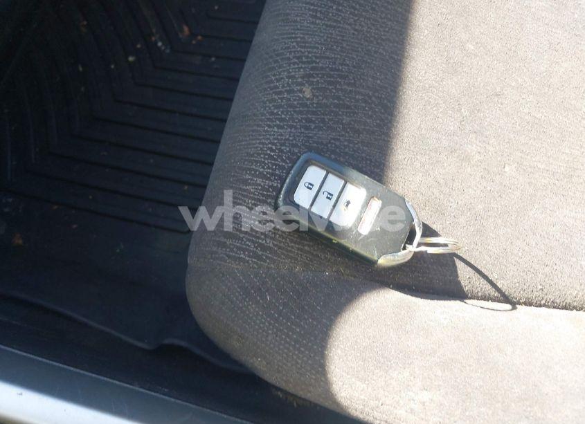 Photo 11 of 2015 Honda Accord EX (VIN 1HGCR2F75FA186903)