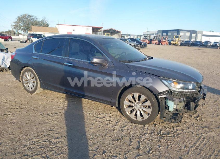 2015 Honda Accord EX (VIN 1HGCR2F75FA197514) main photo